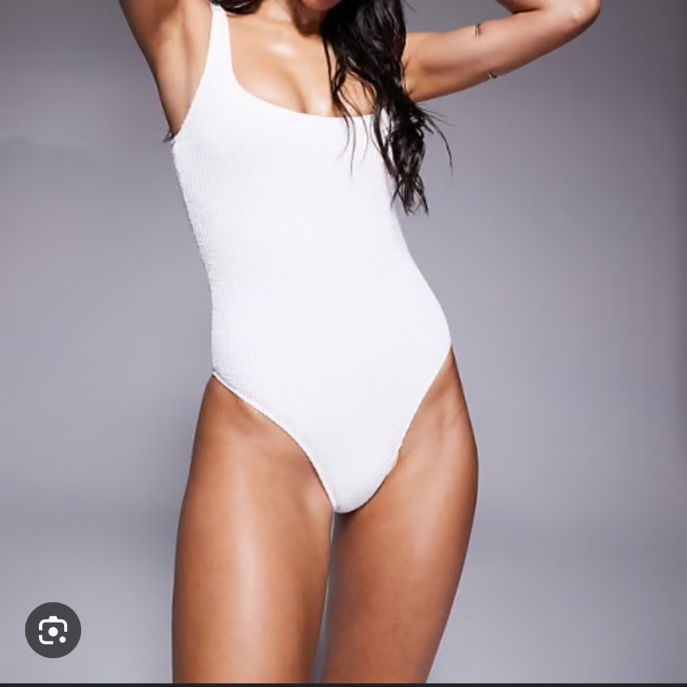 ASOS White Swimwear, size us 6, New no tag